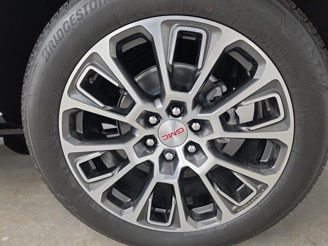 2027 GMC Yukon XL Denali