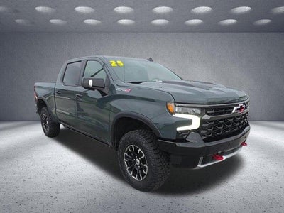 2025 Chevrolet Silverado 1500 ZR2