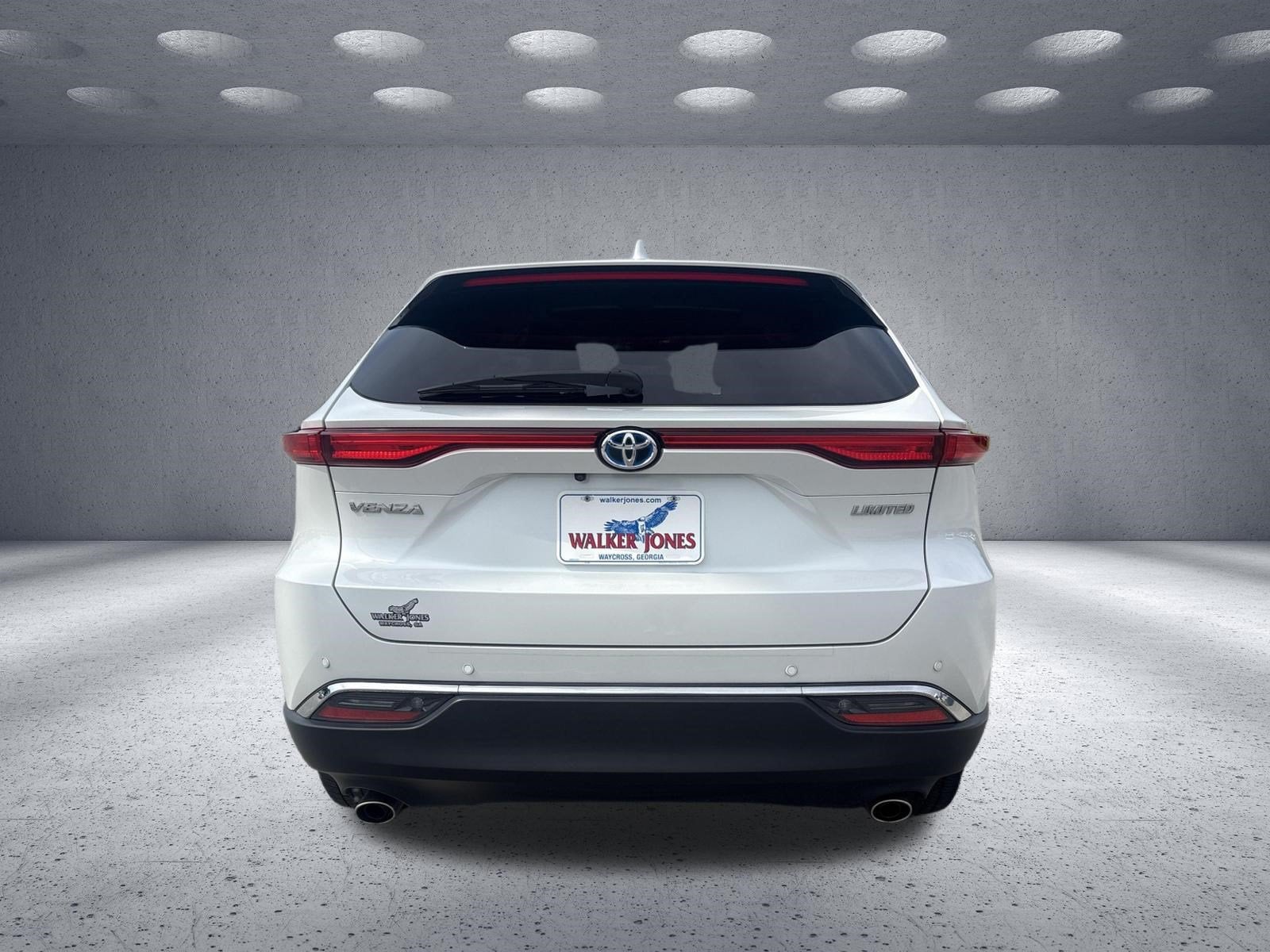 2024 Toyota Venza LE