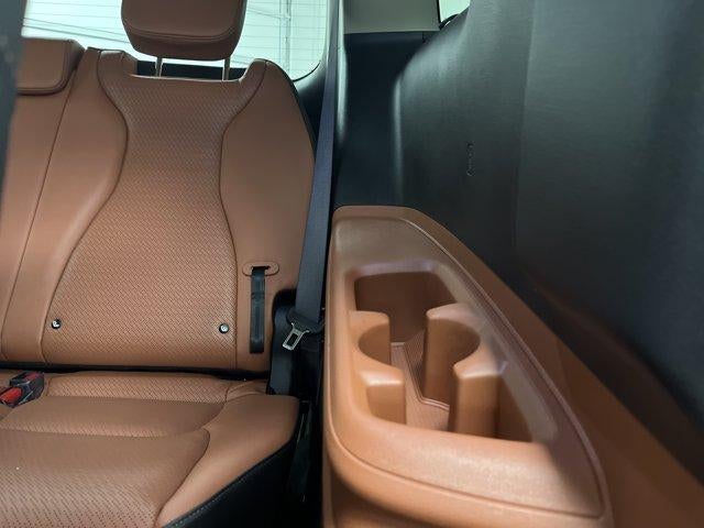 2025 Kia Carnival Hybrid SX Prestige