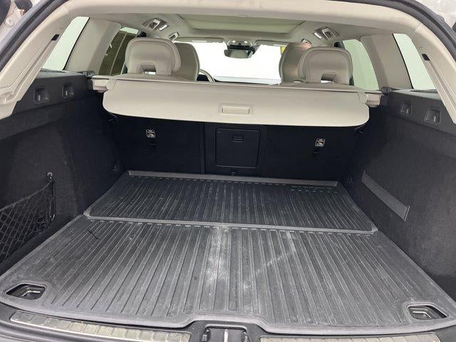 2020 Volvo V60 Cross Country Base