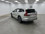 2020 Volvo V60 Cross Country Base