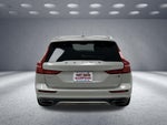 2020 Volvo V60 Cross Country Base