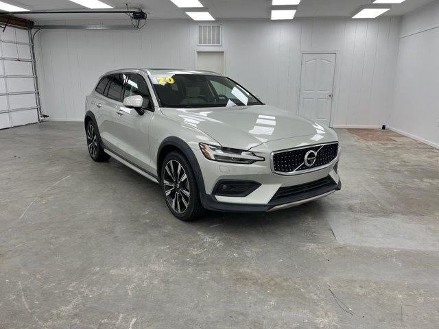 2020 Volvo V60 Cross Country Base